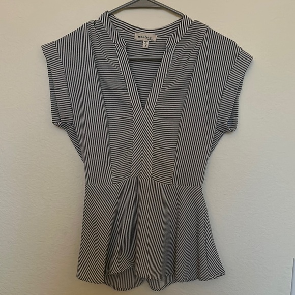 Striped Peplum V-neck Top - Picture 1 of 3